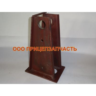 Кронштейн подвески задний ЧМЗАП 99858-2918011-10 Кронштейн подвески задний ЧМЗАП 99858-2918011-10